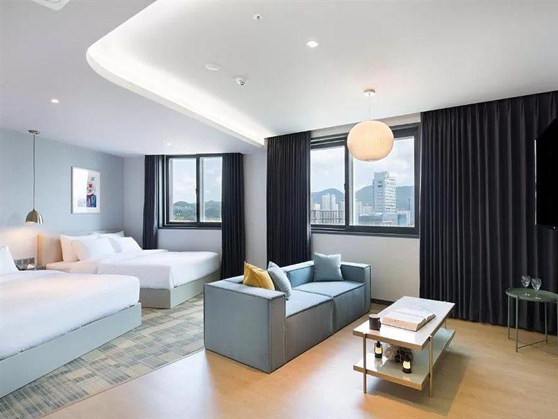 Brown Dot Hotel Čindžu Exteriér fotografie